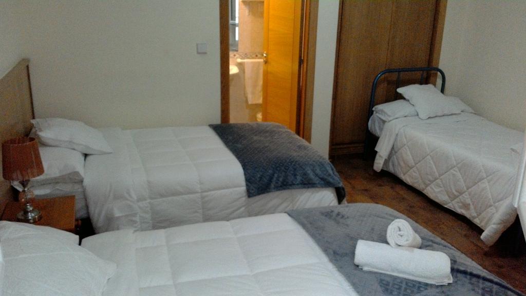 Hostal Ponte Dos Santos 리바데오 외부 사진