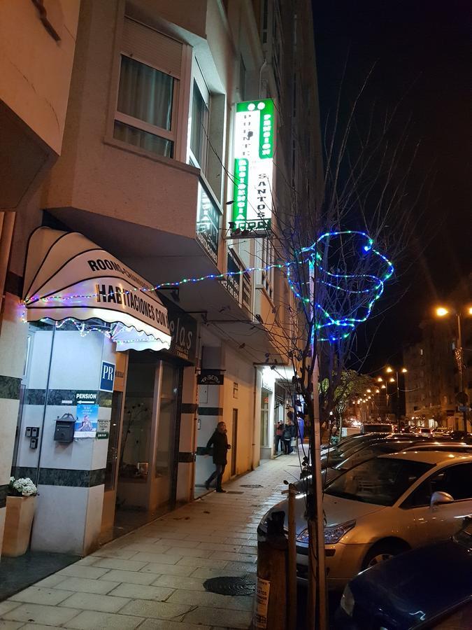 Hostal Ponte Dos Santos 리바데오 외부 사진