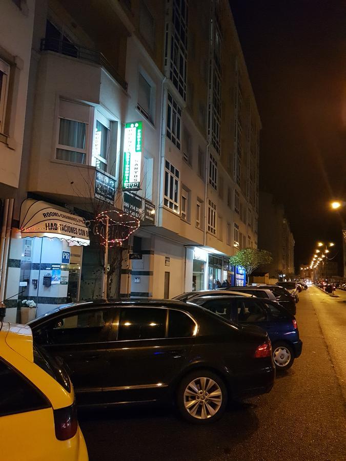 Hostal Ponte Dos Santos 리바데오 외부 사진